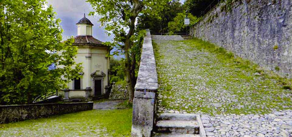 sentiero-madonna-soccorso-ferienhaus-comersee