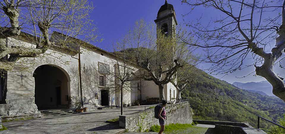 Santuario-Soccorso-best-accomodation-lake-como